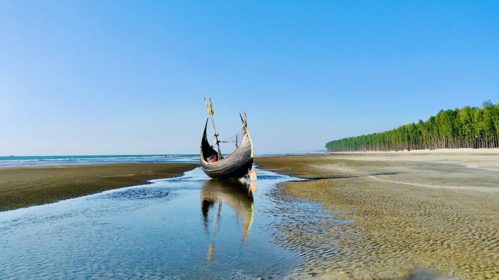 Sea Beach Bangladesh Tour Experts